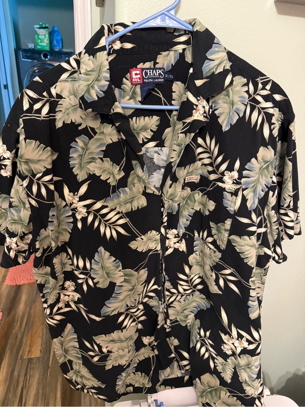 Chaps Black and Green Tropical Print Short Sleeve Button-Up Shirt